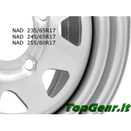Isuzu Trooper \nDakar 17x7.0J ET 20\n | Topgear.it